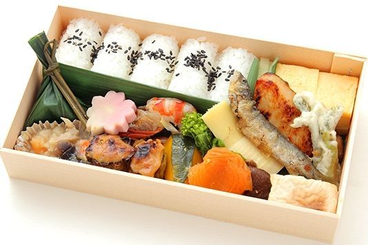 銀座 うち山 銀座で有名人気店の高級弁当 ミシュラン掲載店や有名レストランが作るお弁当