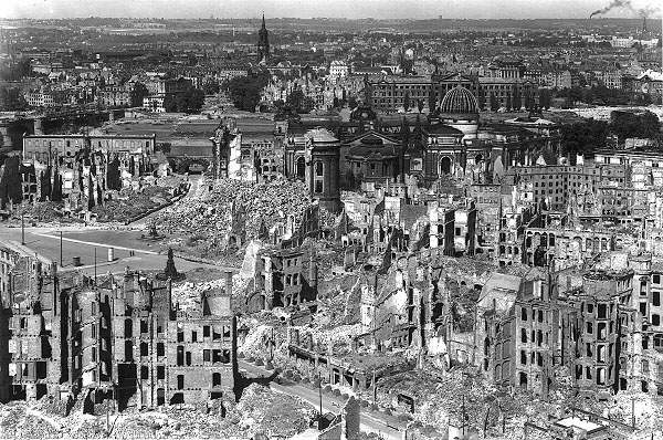 dresden-1949.jpg