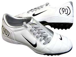 NIKE 90 · TF