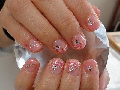 ショートネイル☆ななめピンクツイード. 和歌山ネイルサロンNailsMalheim~メルヘイム~
