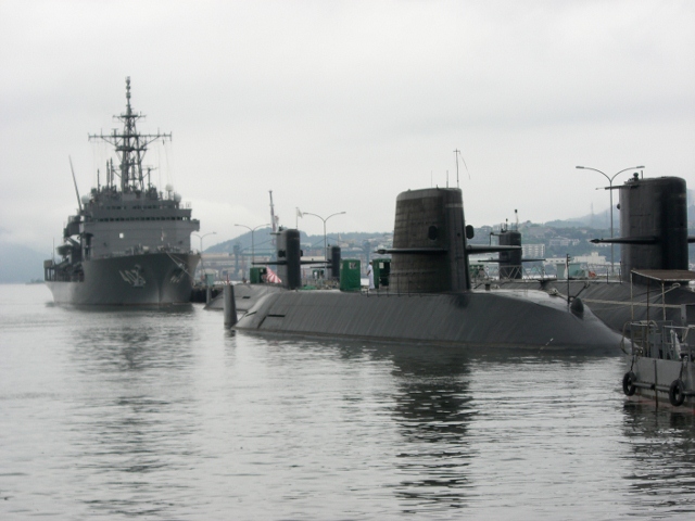 呉 潜水艦 05