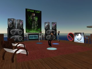 SECOND LIFE CAMP:Club de la plage
