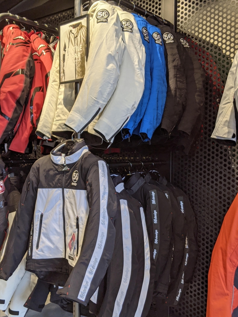 商品入荷のお知らせ!：KUSHITANI 福岡店 | KUSHITANI PROSHOP 福岡店