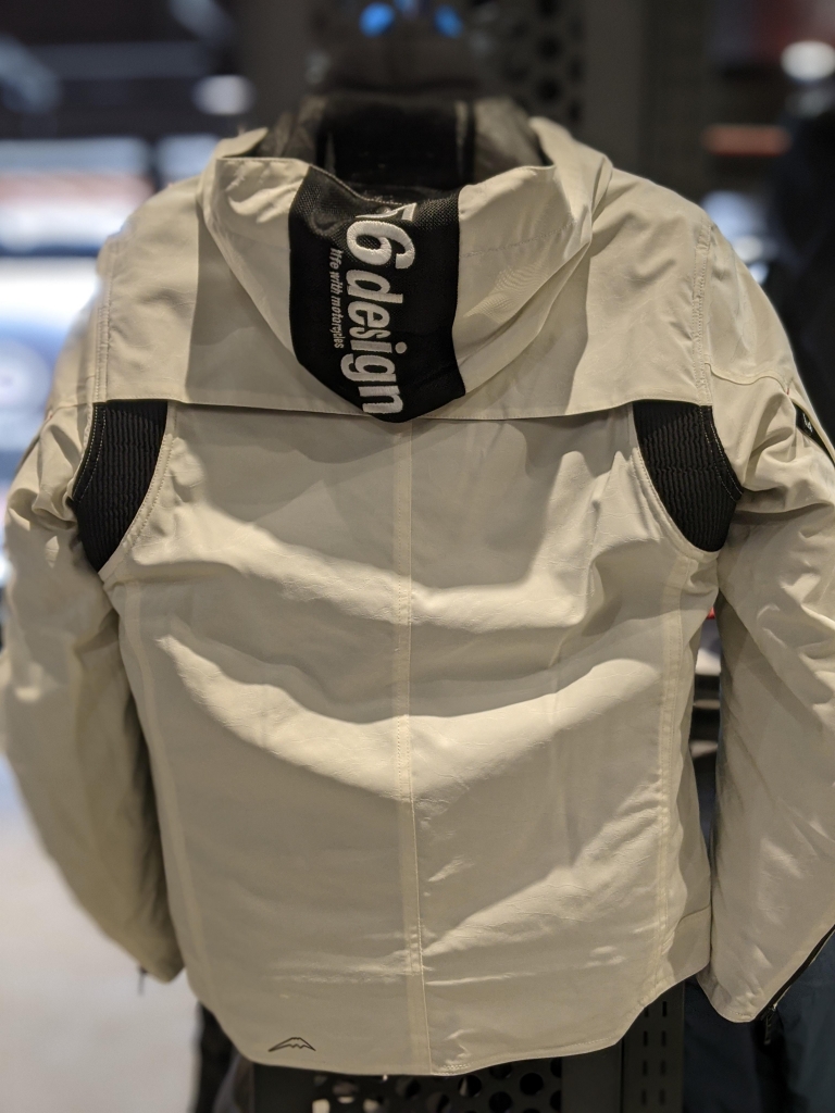 商品入荷のお知らせ!：KUSHITANI 福岡店 | KUSHITANI PROSHOP 福岡店