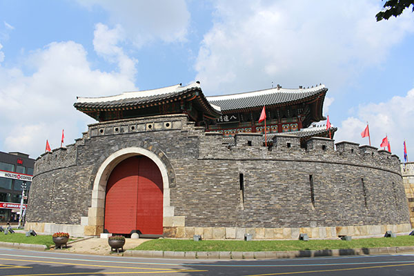 韓国（4）世界遺産「水原華城」 歴史の街スウォンで城壁めぐり／2日目 | ひろまるブログ／勝手に紹介！歴史スポット