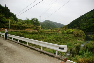 四万十町松葉川沿いの風景2