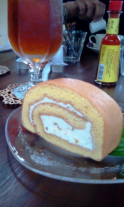 ぽっちり堂小夏のロールケーキ