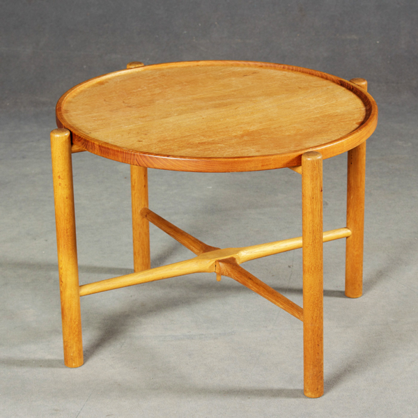 【送料込】 Hans.J.Wegner AT-35 ヴィンテージ チーク材 - サイドテーブル