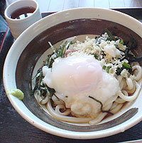 讃岐ノ助の温玉とろろぶっかけ
