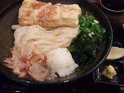春菜の竹輪天生醤油うどん