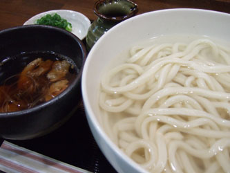 きぬ川の肉釜揚げうどん