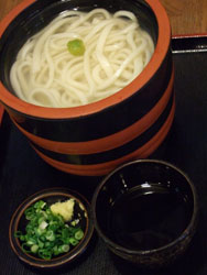 銭形の釜揚げうどん