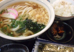 讃々のおでん定食