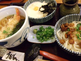 伊賀の三食ぶっかけうどん
