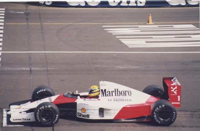 F15