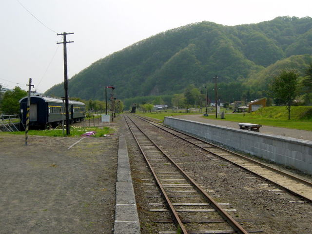 富内駅