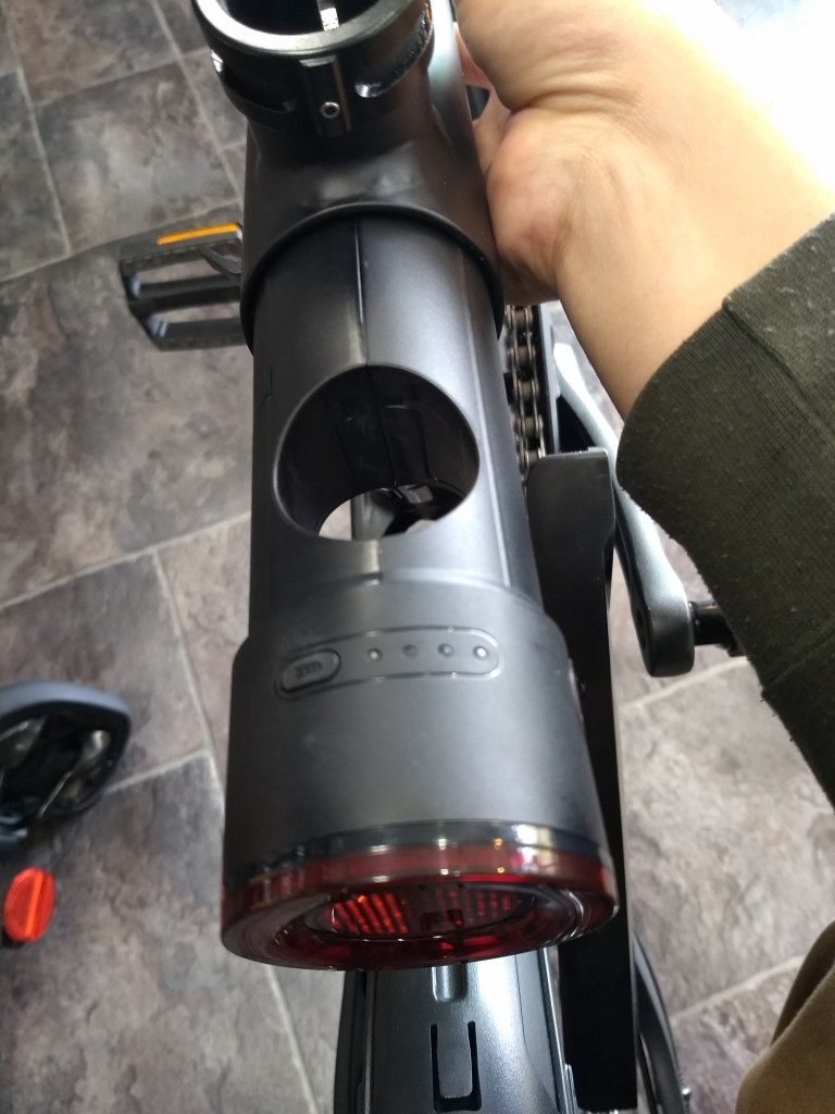 ちいさな自転車家 Qicycle 電動アシスト付自転車 ミニベロ 小径車