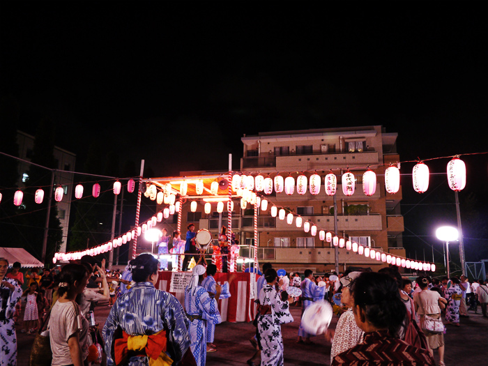 盆踊り