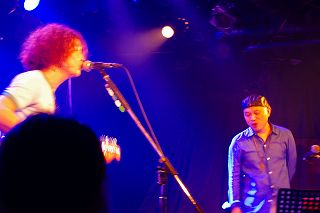 20101019_212014_55.0mm_F-5.6_ISO1600_EV0.0_PENTAX K-x