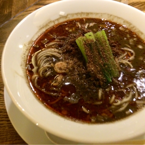 湯島 阿吽 担々麺