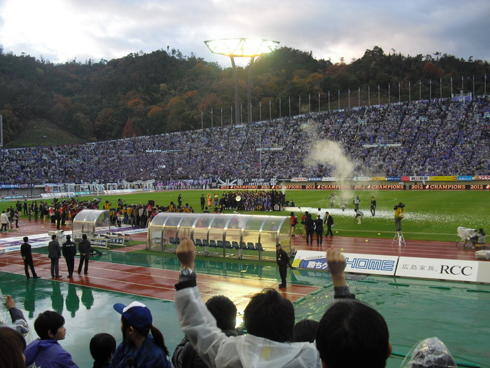 優勝サンフレッチェ201211
