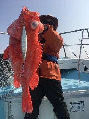 アコウダイ釣り　スロージギング　駿河湾　深海魚漁師の釣船　大宝丸