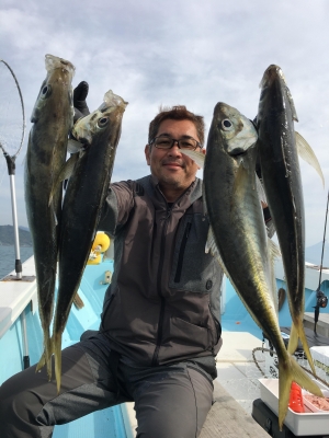 メガ　ギガアジ釣り