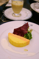 ミクニカフェ『前菜』/ホタテと海老のムース&冷たいコーンポタージュ