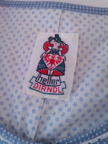 チロルワンピース【ヨーロッパ古着】ハニーサックルローズ