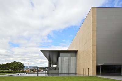 平家の納経　　京都国立博物館￼ 京都国立博物館「平成知新館」 | 青い日記帳