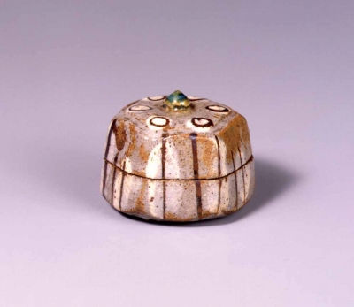 茶道具 香合（こうごう） 香合 祥瑞 瑠璃雀 景徳鎮 王懐英