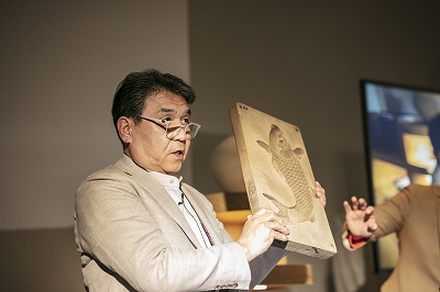 アンダーズ 東京：「和菓紙」で魅せる現代美術作家・永田哲也 | 青い日記帳