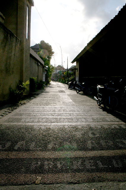 ウブドの路地