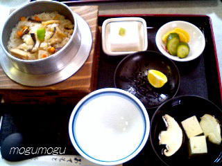 松茸の釜飯