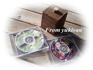 手作りの箱とCD