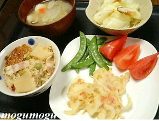 筍とえんどうの炊き込みご飯