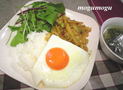 きゃべじゃがカレー炒めご飯