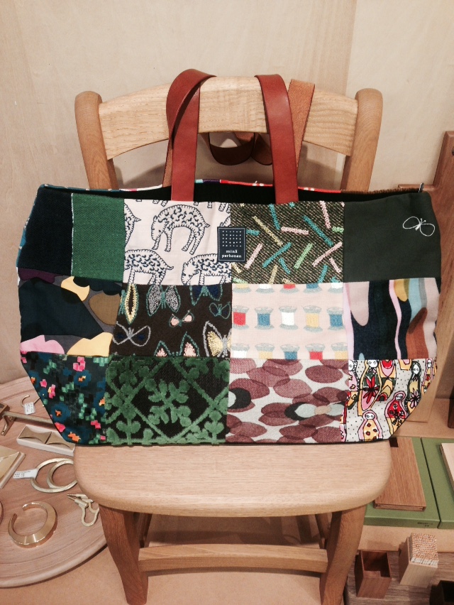 mina perhonen piece bagが入荷いたしました | Kanata art shop NEWS