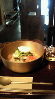 201108221205000.jpg