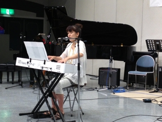 宇津志博恵
