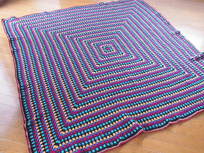 かぎ針編みのこたつカバー、完成！ | kaushika