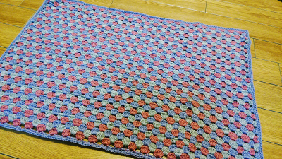 カインドもっふぁん ひざ掛け