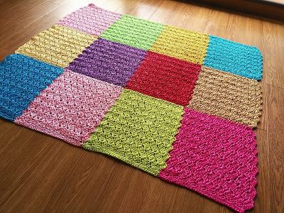 Granny Square☆カラフルな手編みのブランケット B☆《送料込み》 おしく