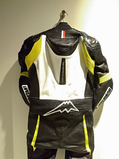 NEW K-0079XX ソードスーツ : KUSHITANI 横浜店 | KUSHITANI