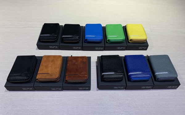 パフォーマンスストア限定革小物紹介part1：KUSHITANI横浜店