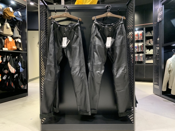 アザラシ革、オットセイ革（seal leather）皮革素材の販売