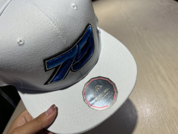小椋藍選手のキャップ再入荷のお知らせ：KUSHITANI横浜店