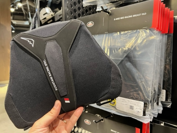 再入荷】K-4452 ネオレーシングブレストパッド再入荷のお知らせ 再入荷】K-4452 ネオレーシングブレストパッド再入荷のお知らせ