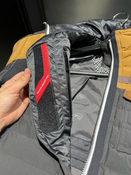 KUSHITANI K-2851 ソリッドブルゾン　ライトグレーサイズL 新作☆ソリッドブルゾン入荷！：KUSHITANI 三鷹店 | KUSHITANI