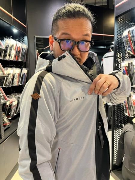 Pストア限定商品】なんと!CAFE・46worksのMIDパーカーが入荷 Pストア限定商品】なんと!CAFE・46worksのMIDパーカーが入荷